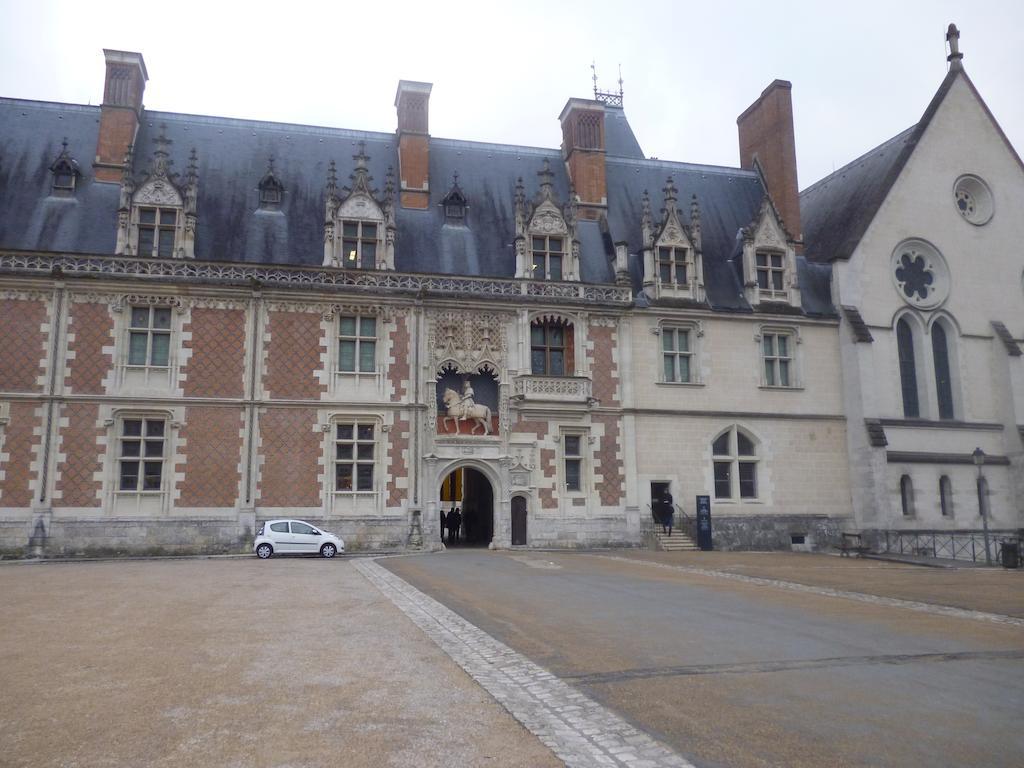 Le Logis De L'Hermine Blois Esterno foto